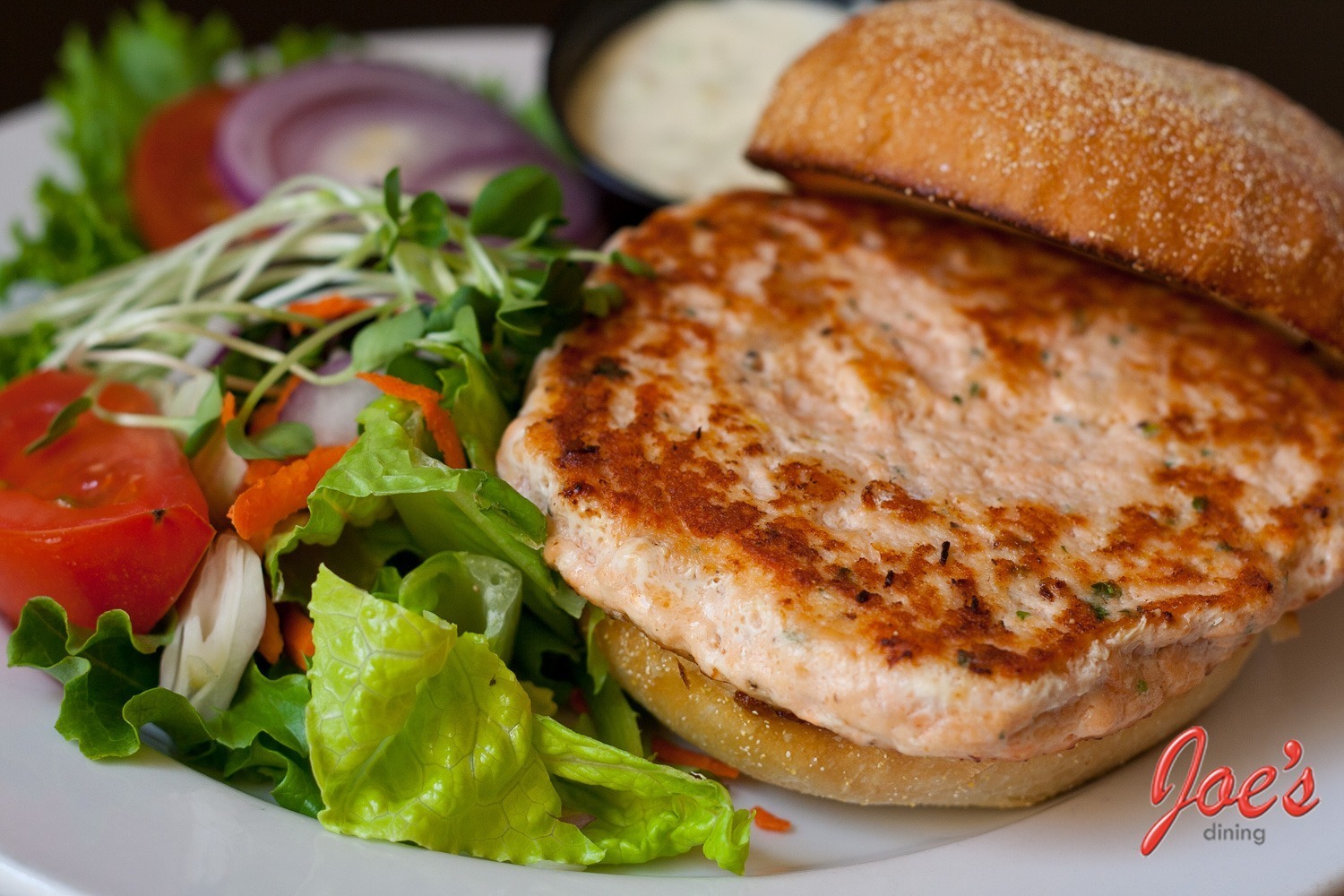 Salmon Burger